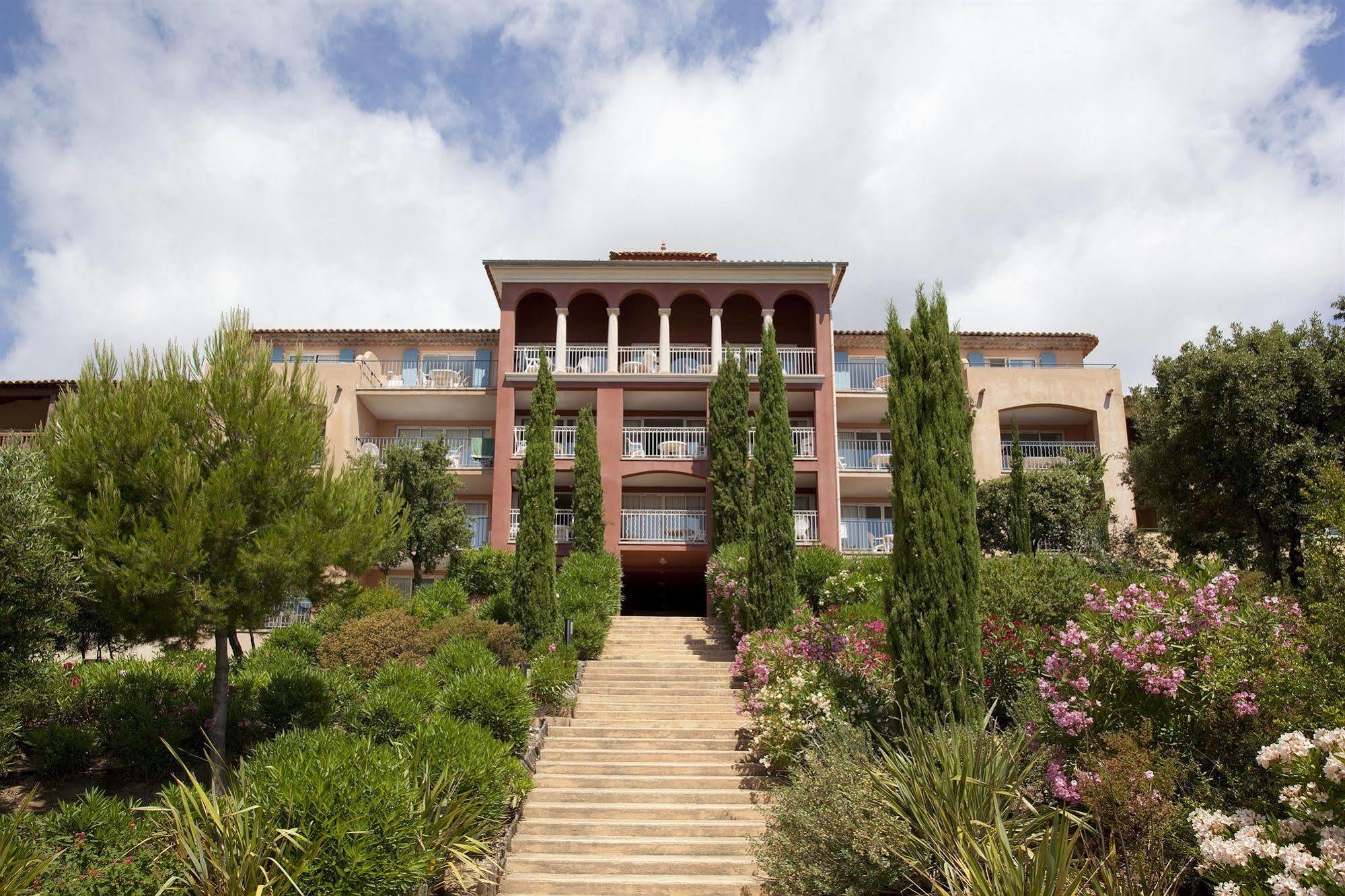 P&V Residence Le Hameau Des Issambrr サント・マキシム エクステリア 写真